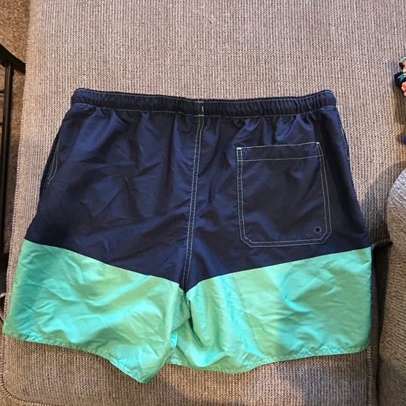 D09.9. Tribord men’s swim trunks color block navy blue/ green Sz 32 W - Picture 3 of 5